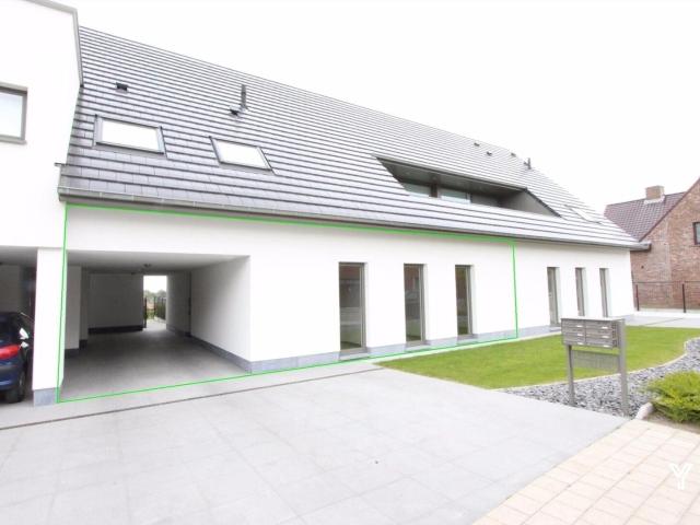 ENERGIEZUINIG APPARTEMENT MET TUIN EN CARPORT