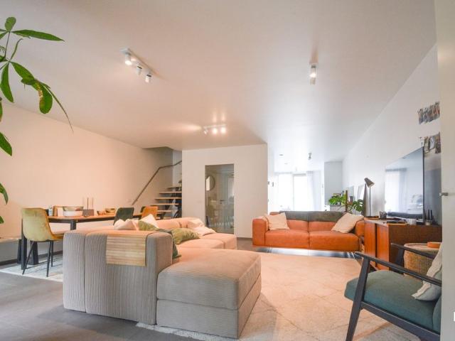 Energiezuinig duplex appartement aan de markt te Staden
