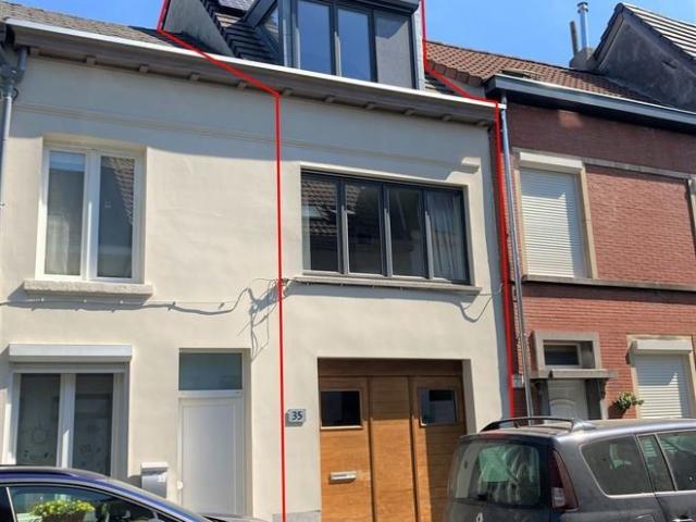 Energiezuinige woning met stadstuin in het gezellige Looks