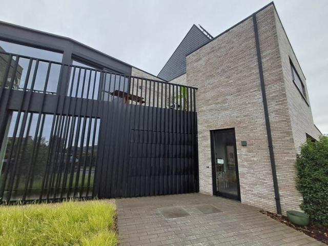 Energiezuinige woning te Sijsele!