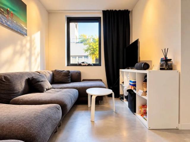 Energiezuinige, gerenoveerde stadswoning met 2 slaapkamers nabij het Zuidpark