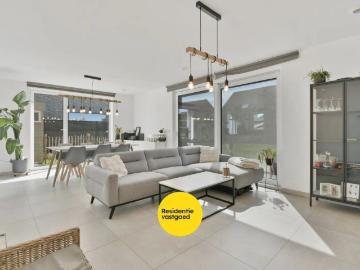 Energiezuinige halfopen woning met 3 slaapkamers te huur in Westkerke!