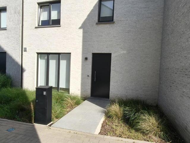 Energiezuinige nieuwbouwwoning met garage !