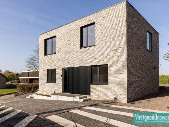 Energiezuinige nieuwbouwwoning met idyllisch uitzicht