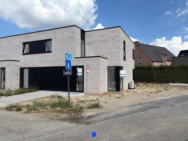 Energiezuinige nieuwbouwwoning met tuin!