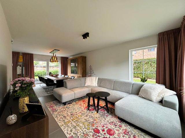 Energiezuinige nieuwbouwwoning te huur te Roeselare