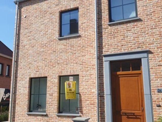 Energiezuinige nieuwbouw woning te huur in Moerzeke Rip.