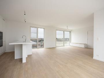 ENERGIEZUINIGE PENTHOUSE MET 2 RUIME TERRASSEN