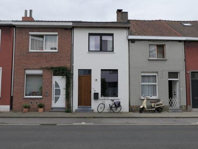 Energiezuinige rijwoning met tuin te huur in Kortrijk