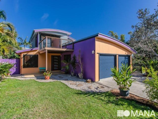 Energy Efficient, Stylish and Vibrant Family Home