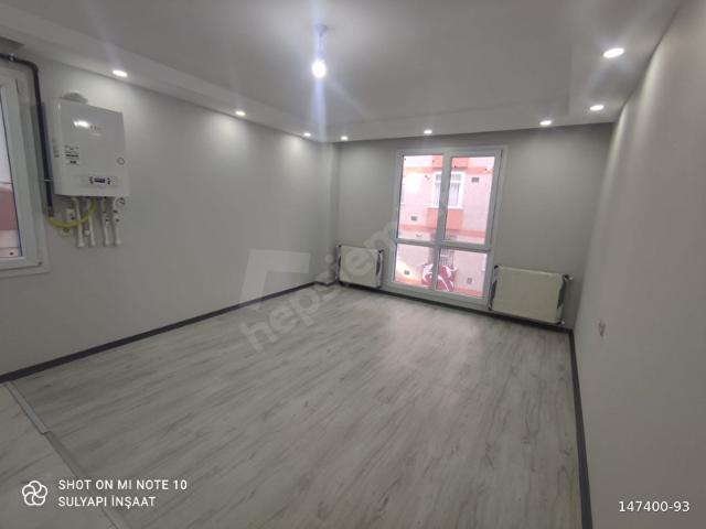 ENES MALİK TORAMANDAN KOCASİNANDA 2+1 1.KAT GİBİ SATILIK 0 DAİRE