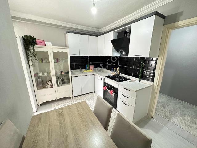 Enes Acur' Dan Fatih Mah.3+1 Full Bakımlı Daire !