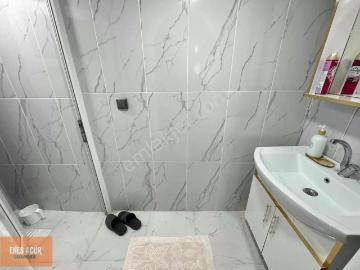 Enes Acur' Dan Selçuk Ecza Deposu Yanı Kiralık Daire