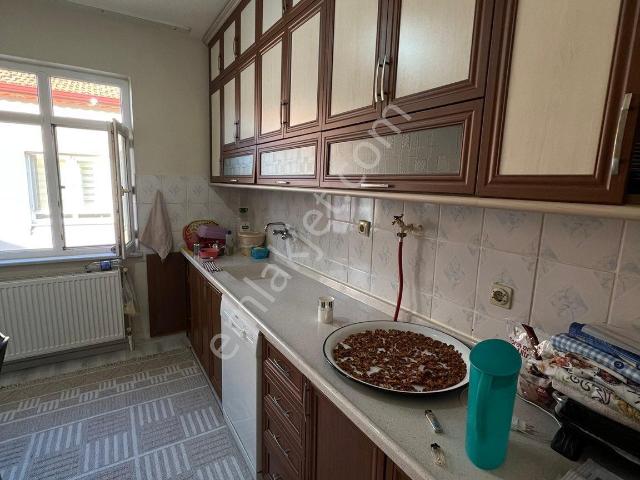 Enes Emlak’tan Beyazkent Mahallesi’nde Satılık Daire