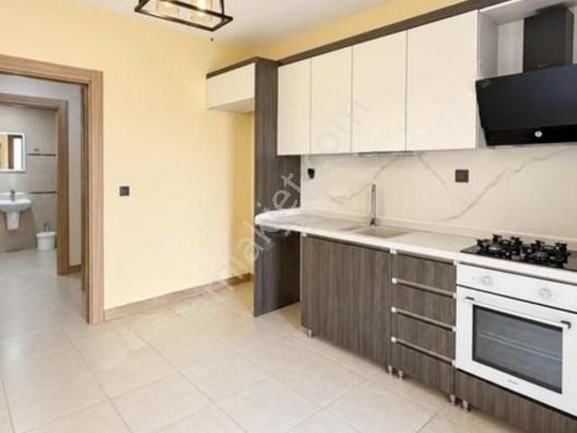 Enes Işık 'tan Bostanbaşı Tokide Kiralık 3+1 Arakat