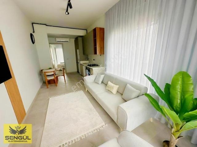 Şengül Gayrimenkul 'den Adalette Satılık 1+1 Sıfır Apartlar