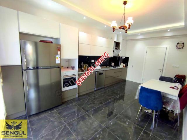 Şengül Gayrimenkul'den Şemikler Sitede 3+1havuzlu Satılık Daire