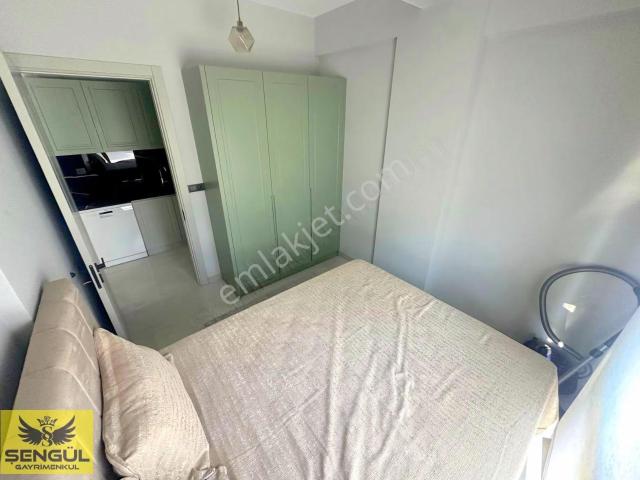 Şengül Gayrimenkul'den Kiralık 1+1 Sıfır Eşyalı Apartlar