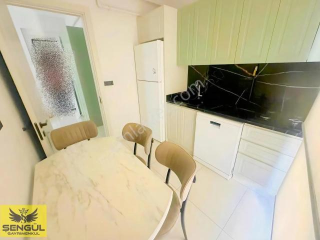 Şengül Gayrimenkul'den Kiralık 1,5+1 Sıfır Eşyalı Apartlar