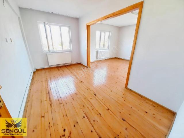 Şengül'den Akhanda Önü Açık Geniş 2+1 Kiralık Daire!