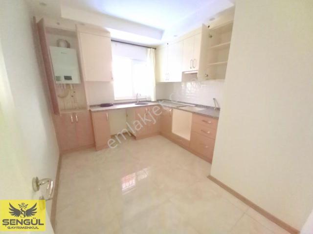 Şengül'den Karamanda 2+1 Yerden Isıtmalı Kiralık Daire!