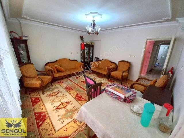 Şengül'den Karamanda Arakat 3+1 Satılık Daire!