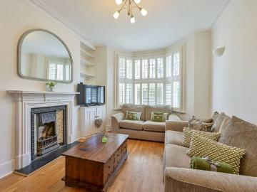Southfields, SW18, Battersea Reach, London, Greater London