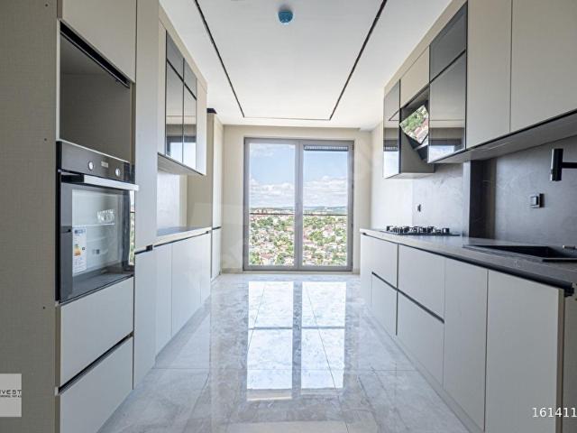 ÇENGELKÖY BAHÇELİEVLER BOĞAZ MANZARA 4+2 360 m2 LÜKS DUBLEKS