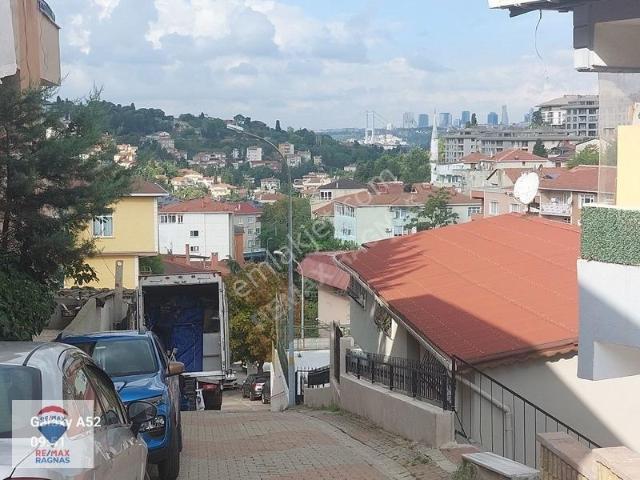 Çengelköy De Kiralık 2+ Bahçe Katı Daire