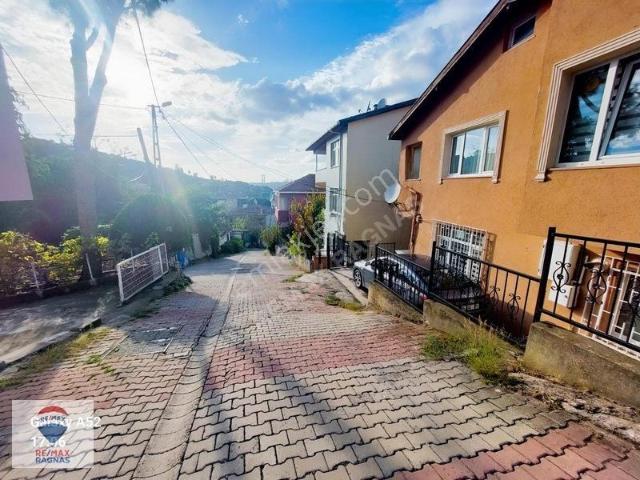 Çengelköy De Kiralık 3+1 Daire