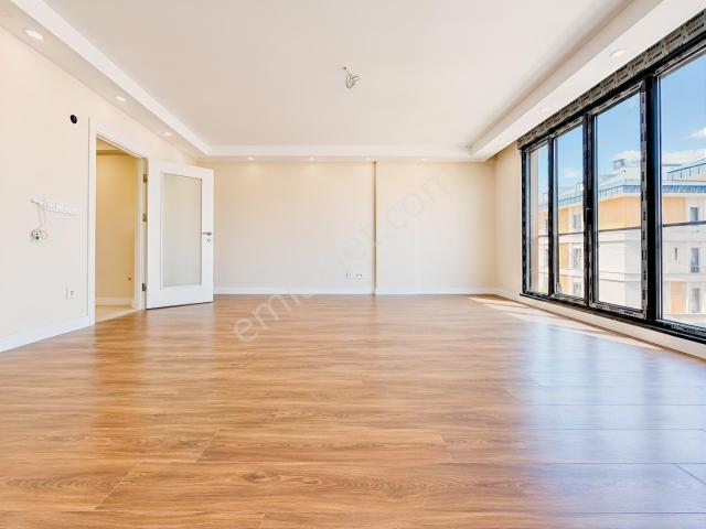 Çengelköy Doğuş Üniversitesine Yakın 160 M² 4+1 Kiralık Daire