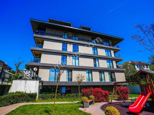 Çengelköy Limbahçe Evlerinde 4+1 Satılık Luks Dubleks