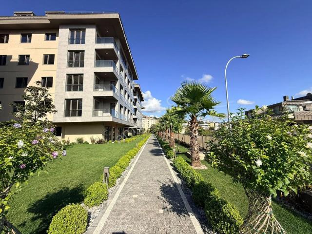 Çengelköy Meda Terrace 'ta Sıfır Kiralık 3+1 Daire