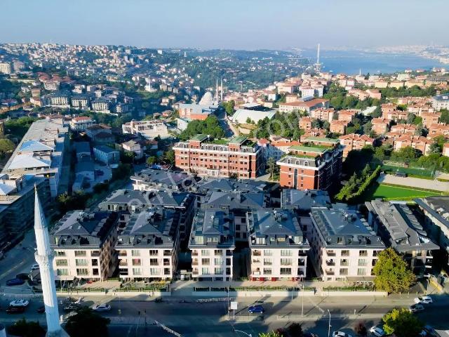 Çengelköy Meydan Evlerinde Kapalı Mutfaklı Prestijli 3+1