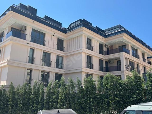 ÇENGELKÖY MEYDAN PROJEDE BAHÇE KULLAN. 4,5+1 LÜKS KİRALIK DAİRE