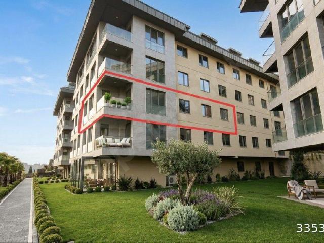Çengelköy'de Yeni site içerisinde, 3+1, ebeveyn banyolu, Ara kat, Lux Kiralık daire