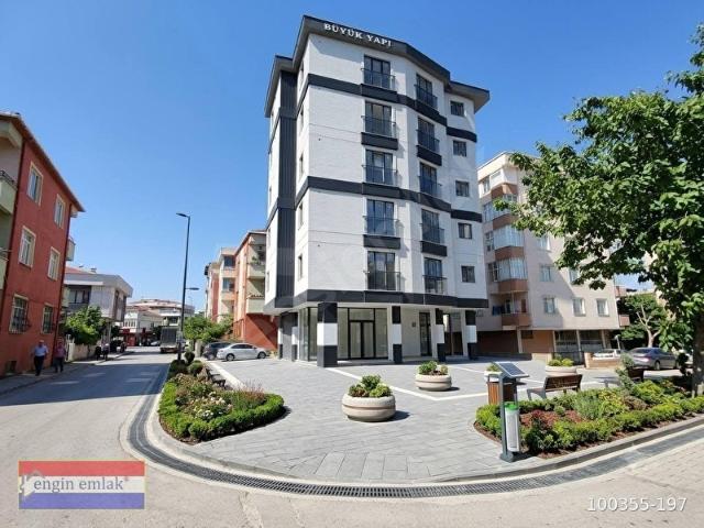 ENGİN EMLAK'TAN SIFIR 3.KAT 1+1 AYRI MUTFAKLI METRO'YA YAKIN