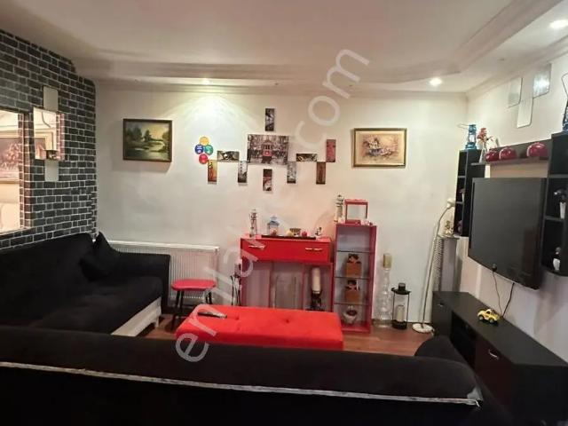 Engin Erdem Den Simitaşlarda 1+1 Mobilyalı