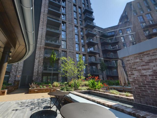 Engineers Way, Wembley HA9 3 bed apartment to rent £2,995 pcm £691 pw