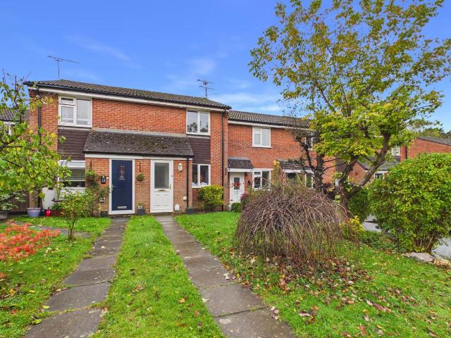 Englefield, Horsham RH12, 2 bed terraced house to rent, £1,550 pcm | PrimeLocation