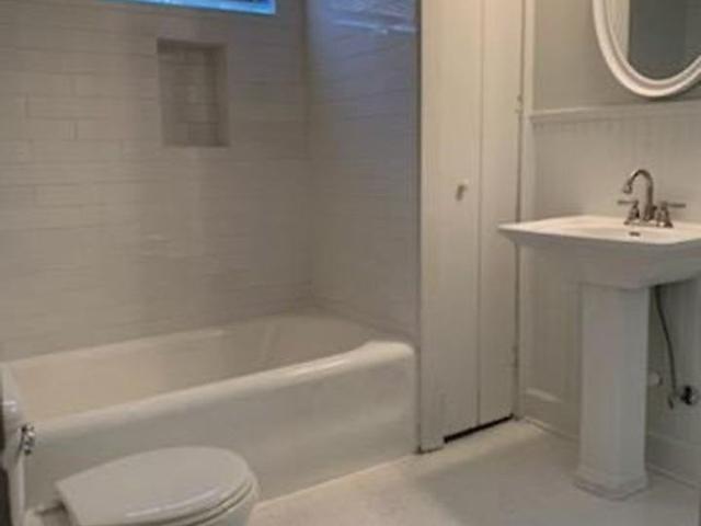 ENGLISH VILLAGE 21ST DUPLEX 3 Bedroom Apartment for Rent at 2201 21st Ave S, Birmingham, AL 35223 Redmont Park