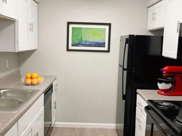 English Village Apartments 2 Bedroom Apartment for Rent at 545 English Village Dr, Indianapolis, IN 46239 Irvington