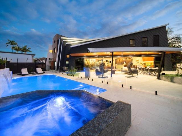 Enhance your coastal lifestyle, Mooloolaba's walk to beach deepwater address