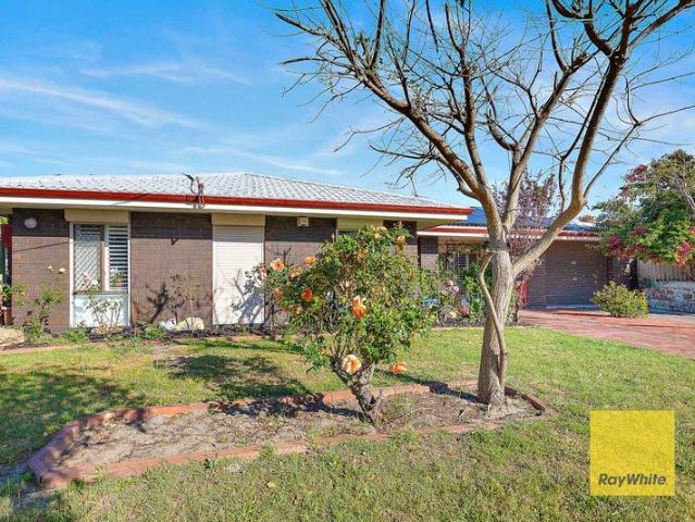 Enjoy The Convenience Of A Family Home in a Well Connected Location