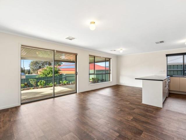 Enjoy the Best of Strathalbyn Living
