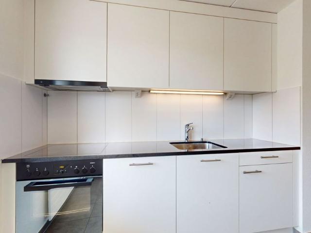 Enjoy the view! RENT WITHOUT SECURITY DEPOSIT