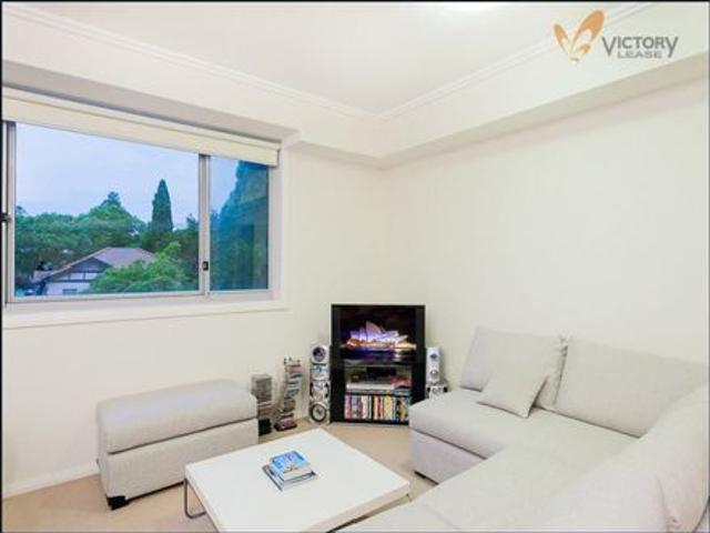 Enjoy this two beds apartments in Roseville