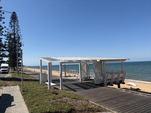 Enjoy your morning coffee and afternoon wine overlooking the beautiful waters of Moreton Bay!