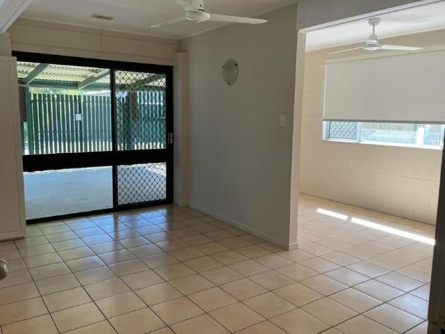 ENJOY A PERFECT BLEND OF SPACE, VERSATILITY AND LIFESTYLE IN THIS DUAL LIVING HOME WITH POOL AND AIR CONDITIONING