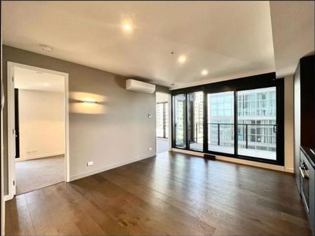 Enjoy Convenient City Living Flagstaff hill residences